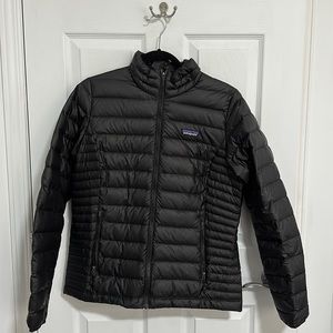 Patagonia light weight down jacket